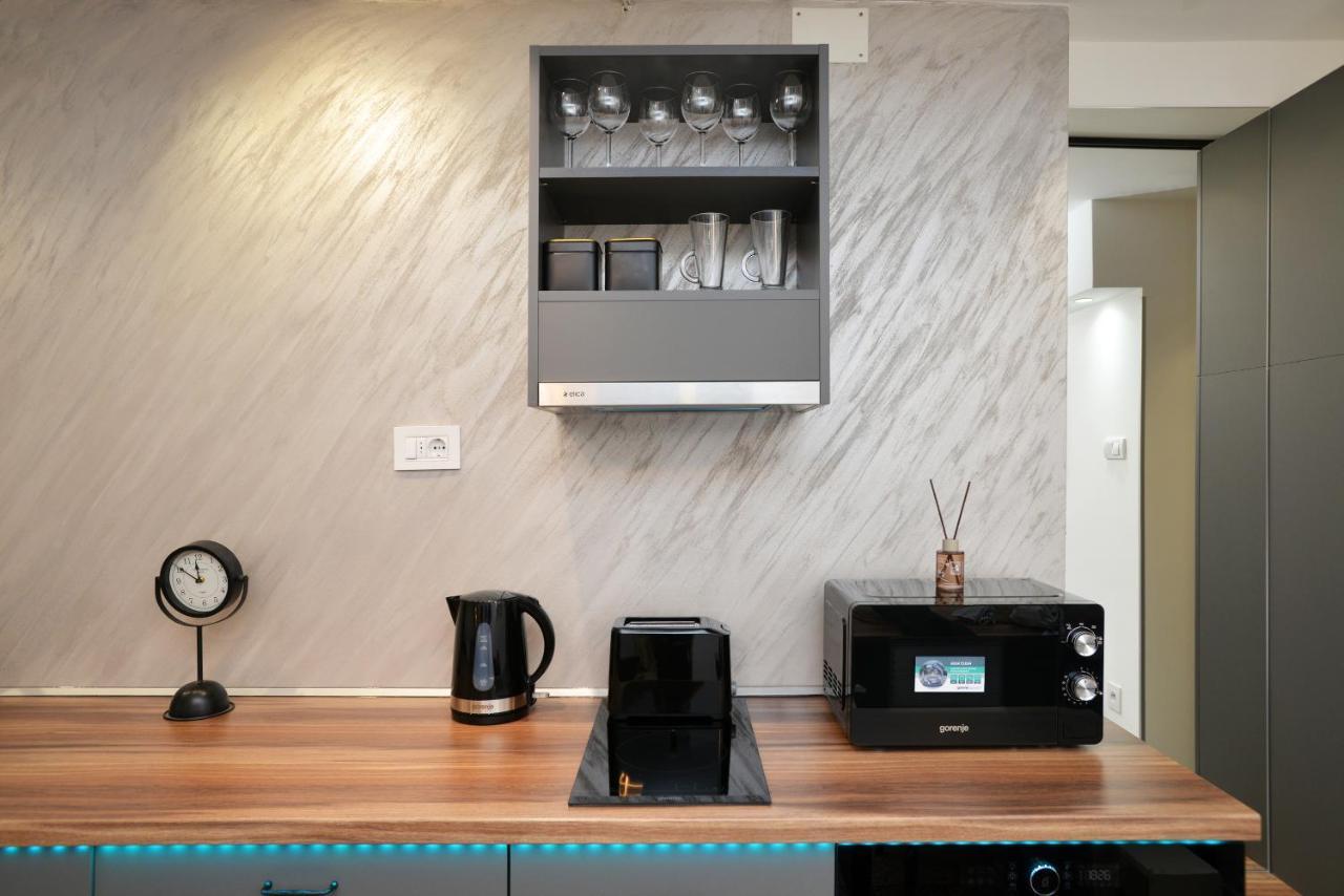 River&Bike Apartment With Free Electric Bike 贝尔格莱德 外观 照片